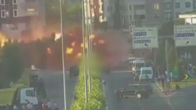Angriff auf Palast: Erdogan zeigt Videoaufnahmen