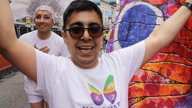 Hungriger Spaß: Fastender Moslem erlebt 'London Pride'