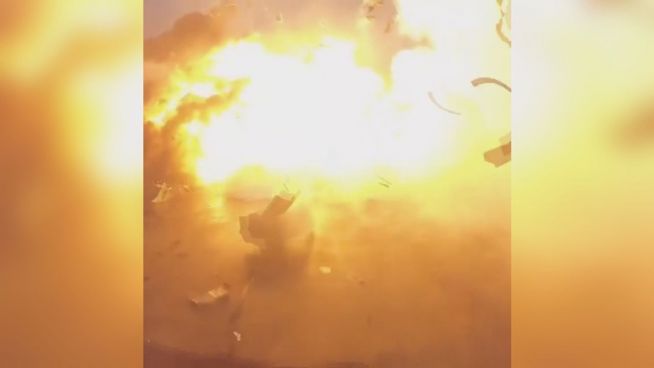 Gescheitert: SpaceX-Rakete explodiert bei Landung